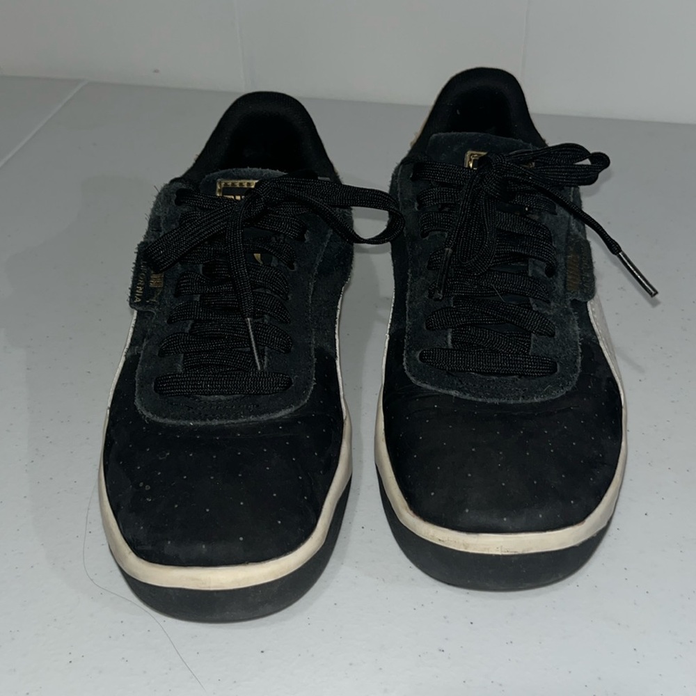 California Puma sneakers in a size 8.5